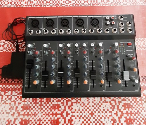 Behringer xenyx 1003b table - xenyx,
